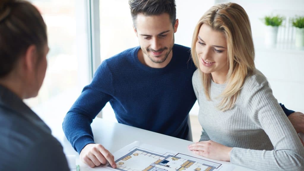 Wie komme ich an neue Kunden als Immobilienmakler?