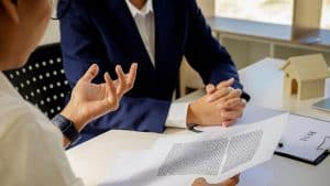 Wie läuft ein Immobilienverkauf Schritt für Schritt ab?