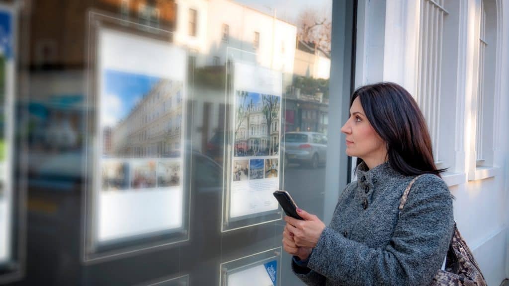 Wie mache ich mich als Immobilienmakler bekannt?