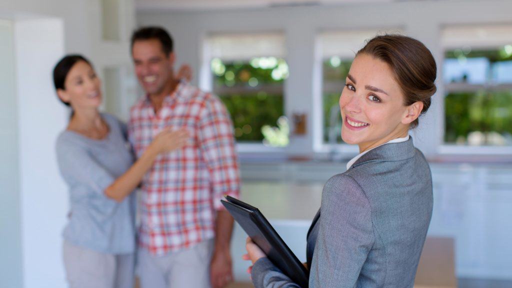 Wie werde ich Immobilienmakler?